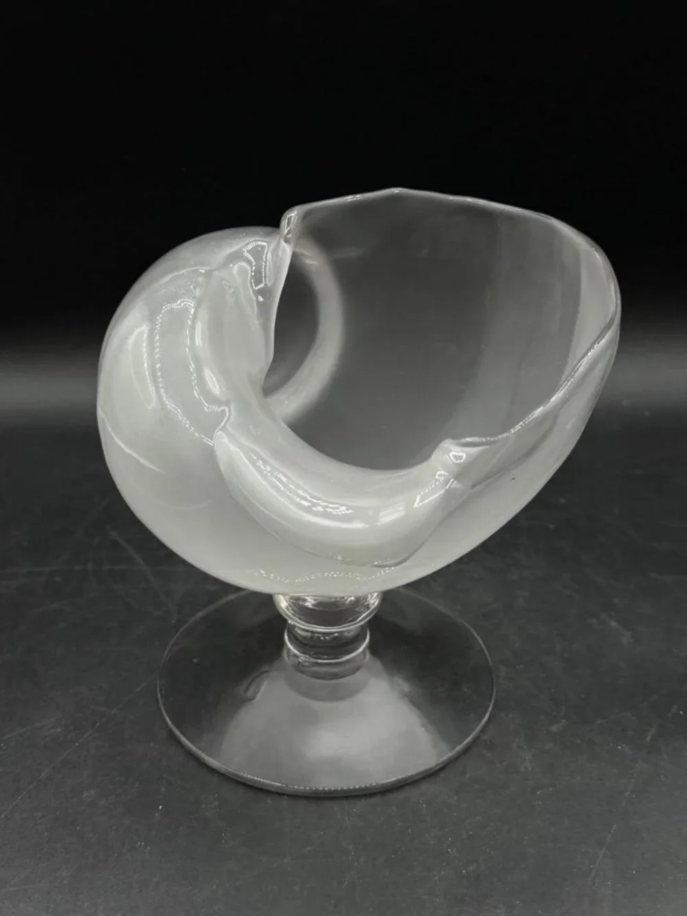 Cambridge Crown Tuscan Glass Footed Nautilus Shell Vase Opaque Frosted
